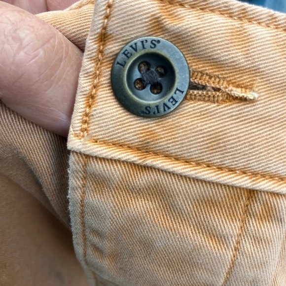 Levi’s shorts stone washed dyed size 34 waist - Picture 3 of 8